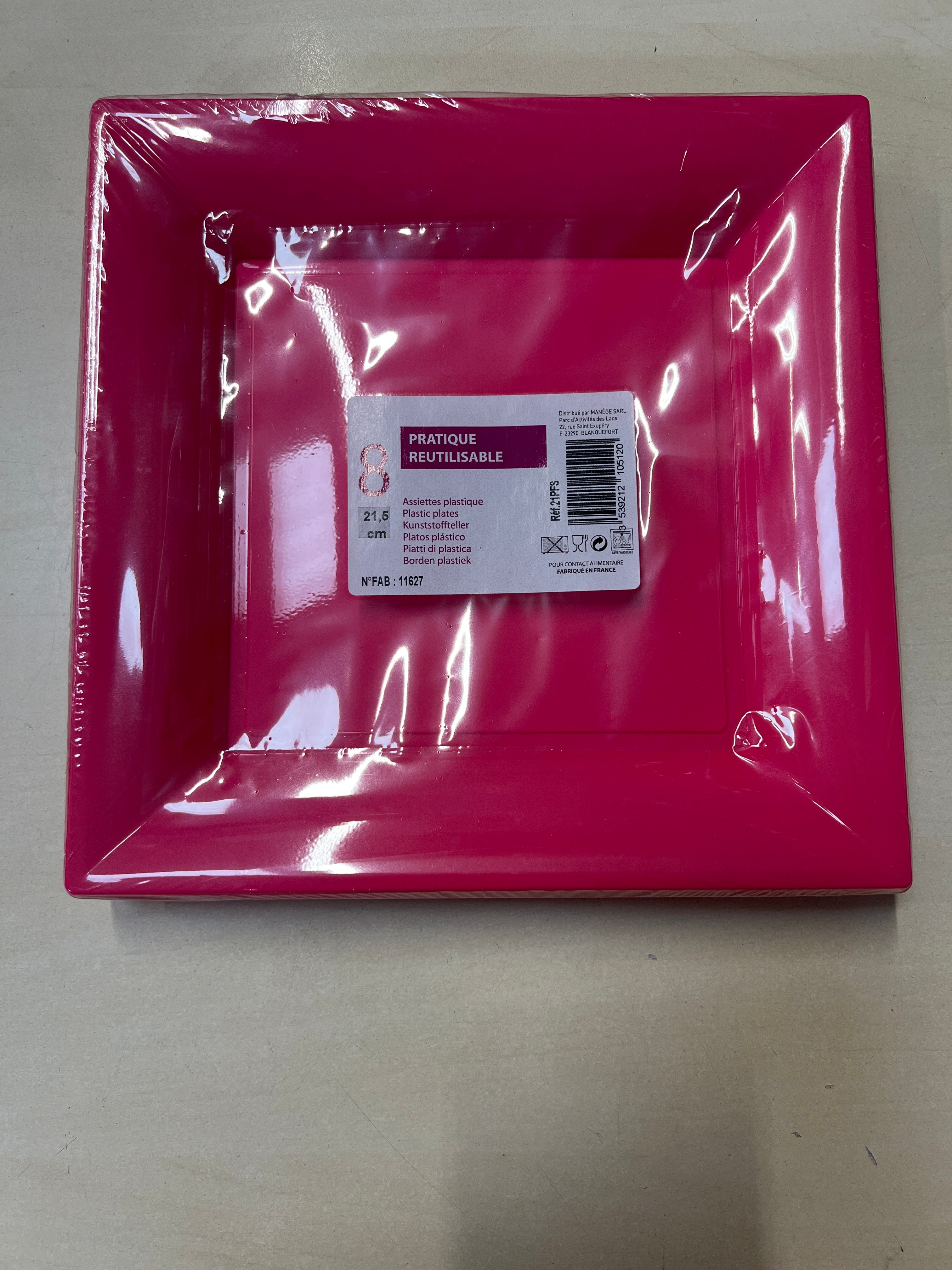 8 assiettes carrées 21,5cm plastique fuschia
