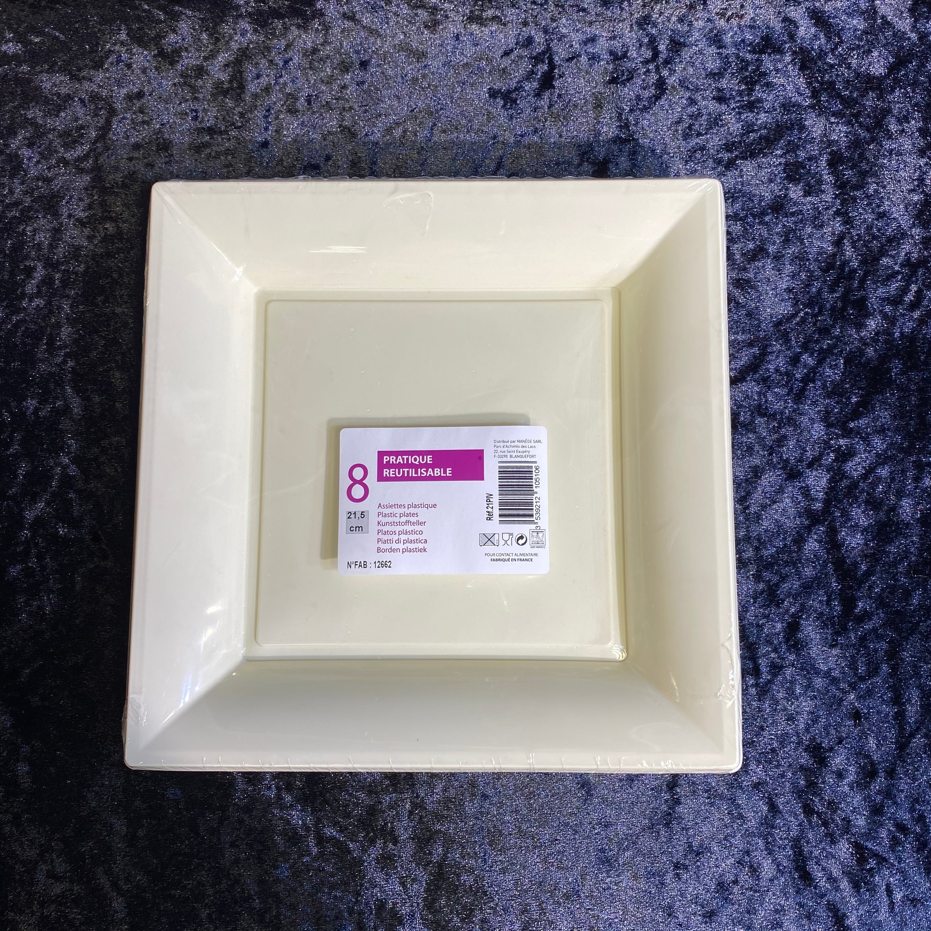 8 assiettes carrées 21,5cm plastique ivoire