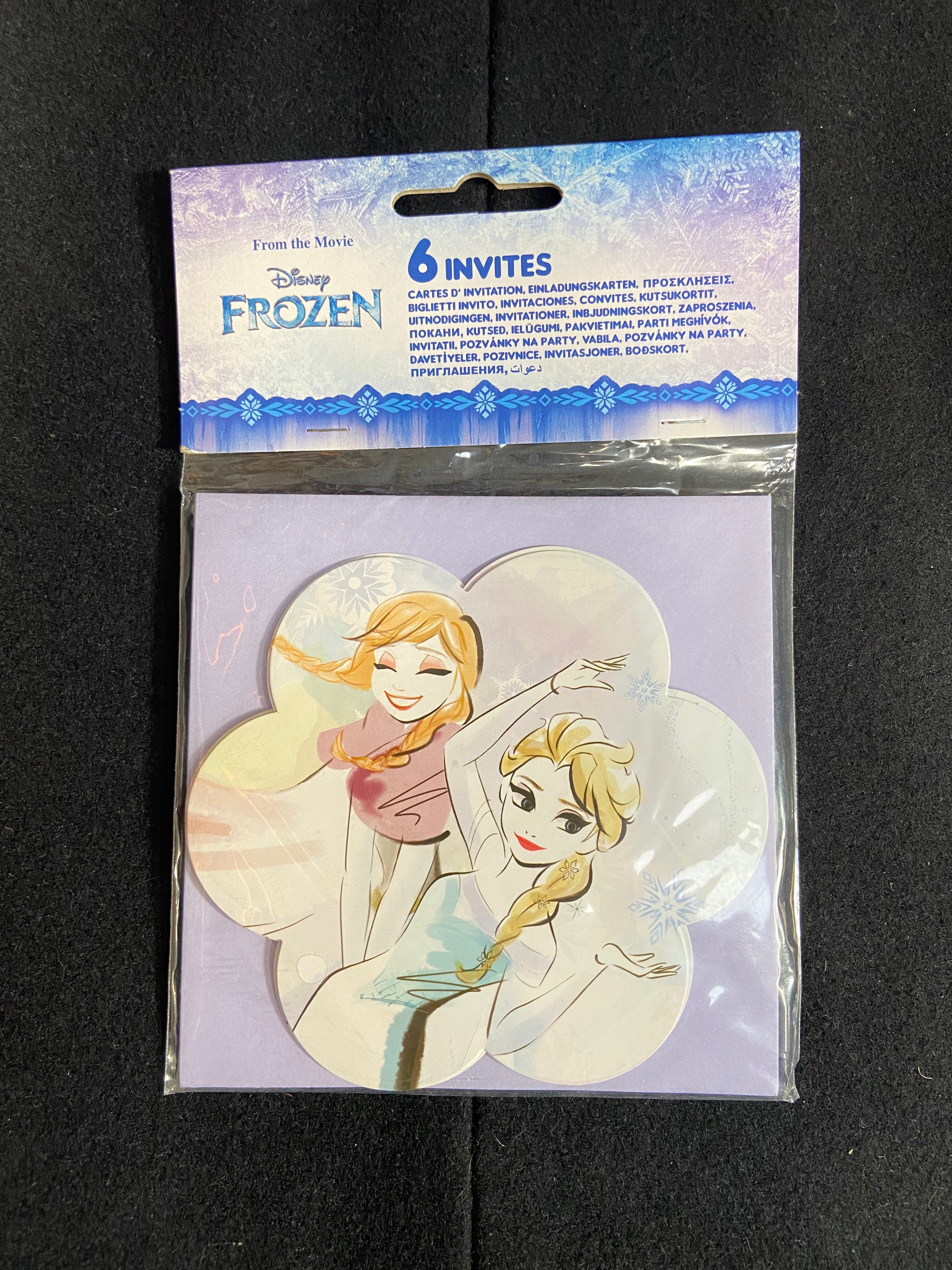 6 Frozen Snowflake Invitation Cards and Envelopes