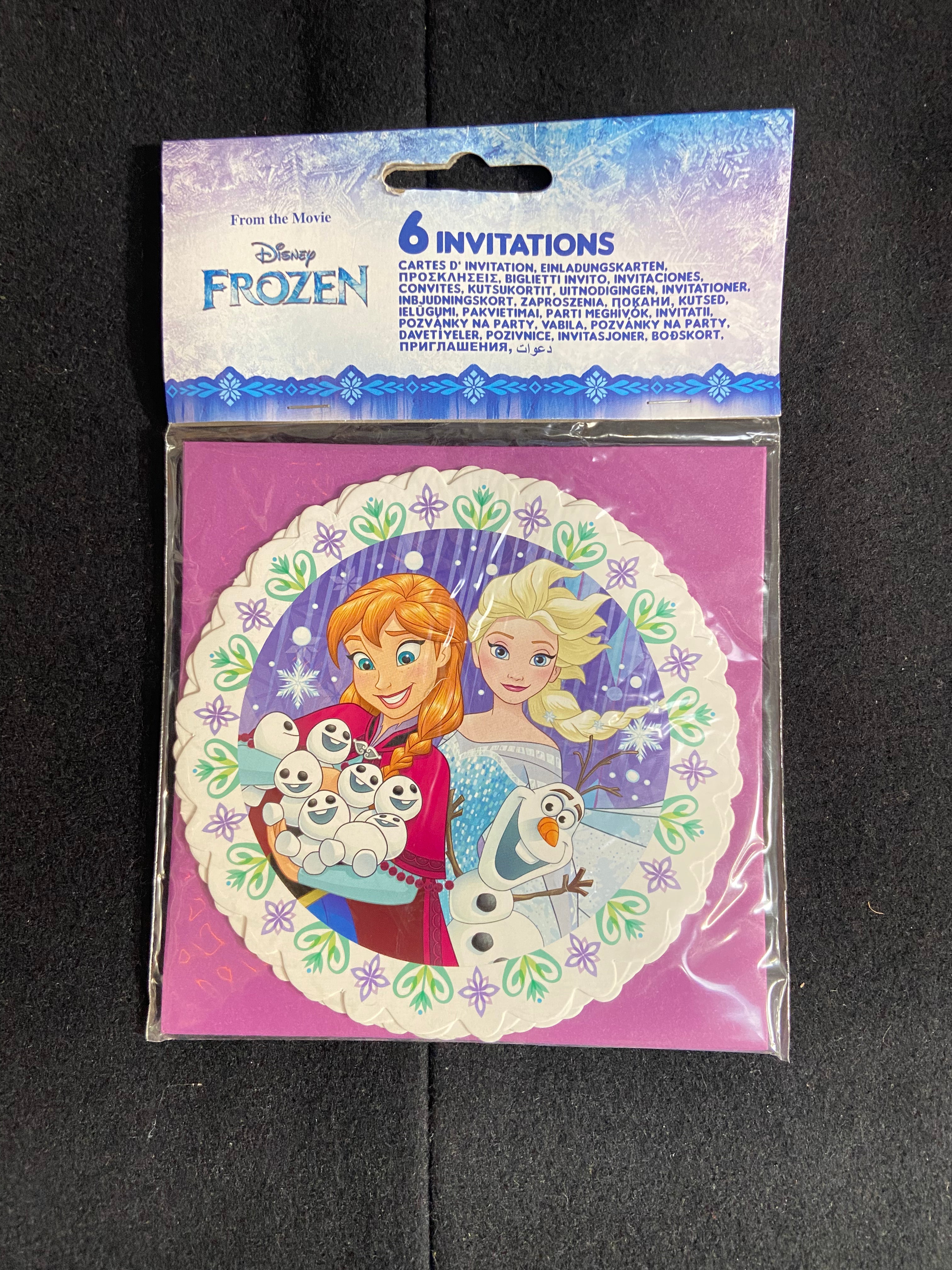6 Frozen Snowflake Invitation Cards and Envelopes